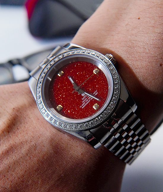 Silver diamond red gold sand