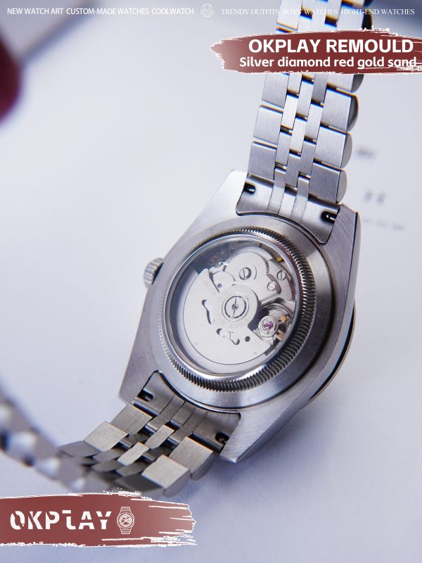Silver diamond red gold sand